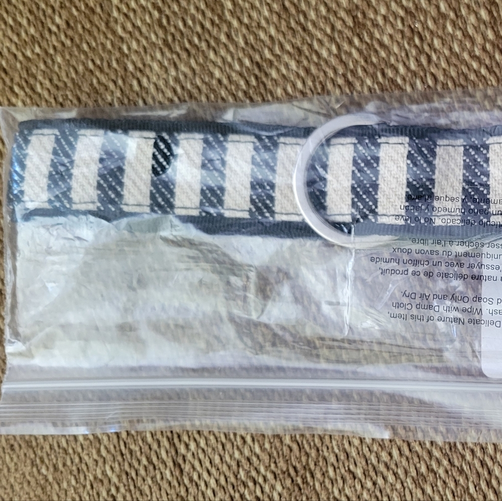 Thirty-one Hang-It-Up Key Fob- Twill Stripe